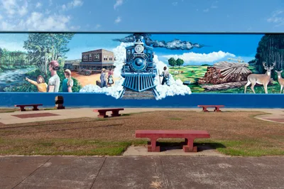A mural tributing the local railroad industry remains in downtown Prescott, Ark. on Sept. 6, 2023. Photo by Rory Doyle.